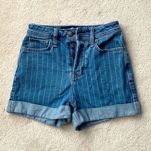 Hollister ultra high rise mom shorts